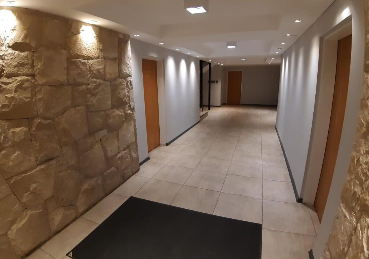 דירות Departamento En El Centro De Bariloche Dx מראה חיצוני תמונה